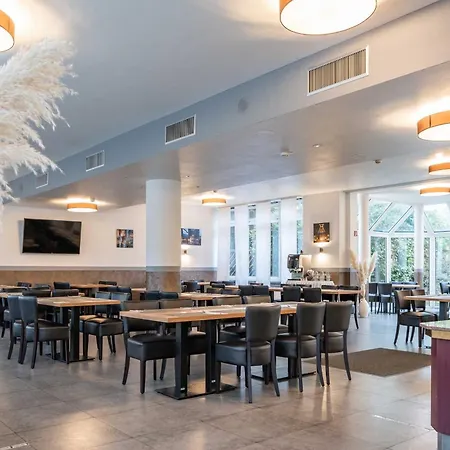 Hotel Astoria Business By Mayburgh