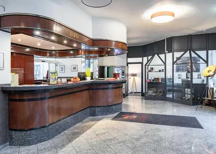 Astoria Business By Mayburgh 4*